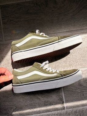 Vans Old Skool Low-Top Sneakers in Olive Green and White Women’s 7 Men’s 5.5